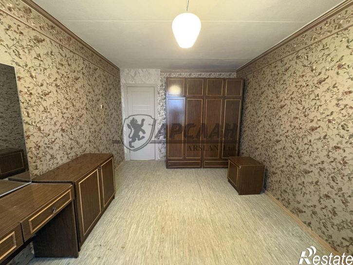 3-комн квартира улица Юлиуса Фучика, 107,  д. 107