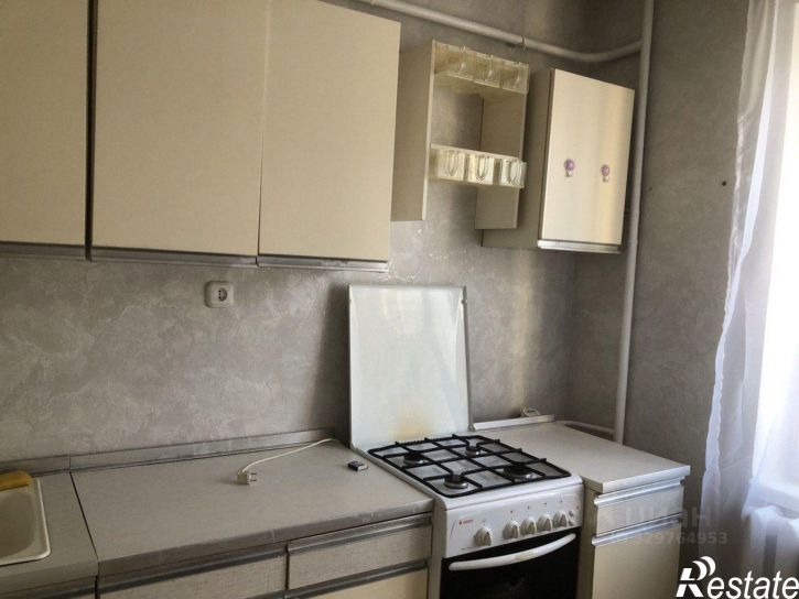 2-комн квартира ул Адоратского, 44,  д. 44