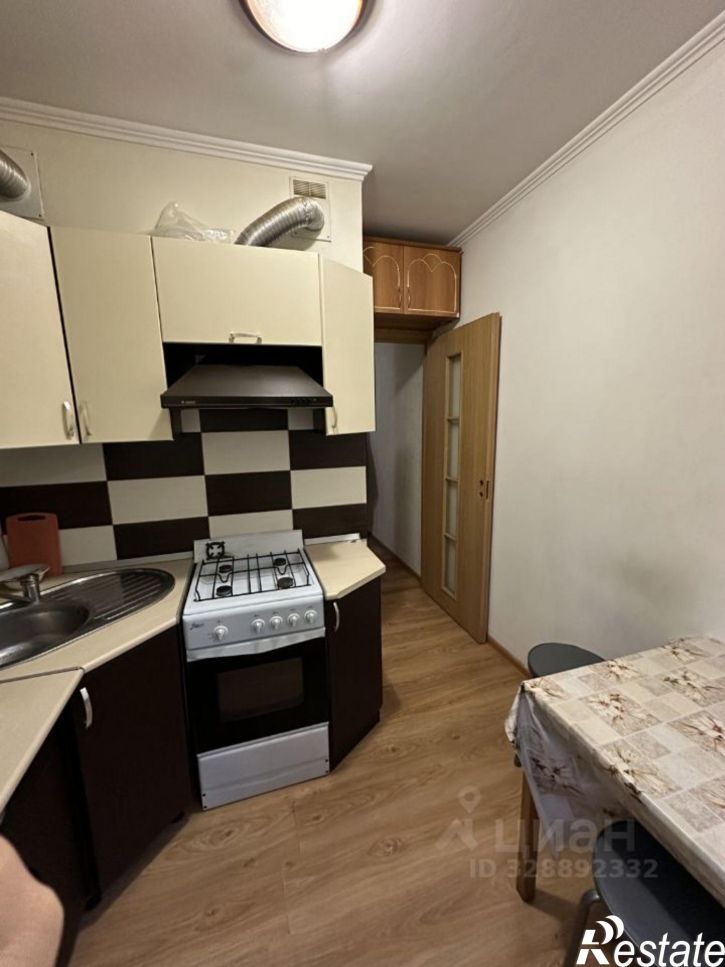 2-комн квартира ул Ново-Азинская, 10,  д. 10