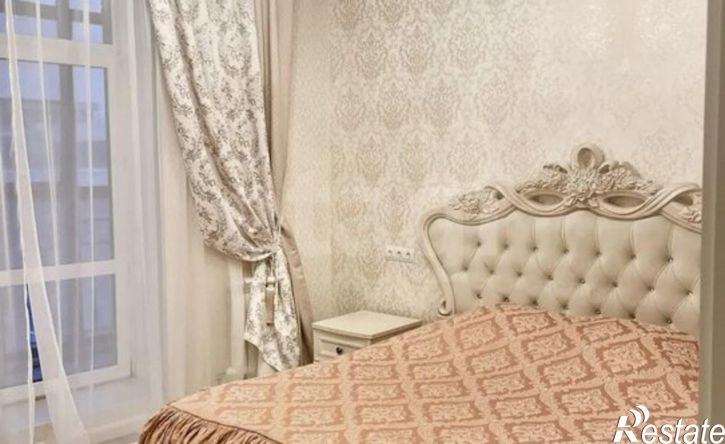 4-комн квартира улица Абубекира Терегулова, 10А,  д. 10А