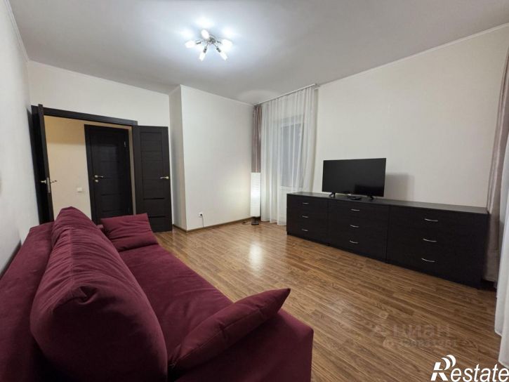 2-комн квартира улица Павлюхина, 128,  д. 128