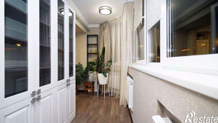 4-комн квартира ул Адоратского, 2,  д. 2