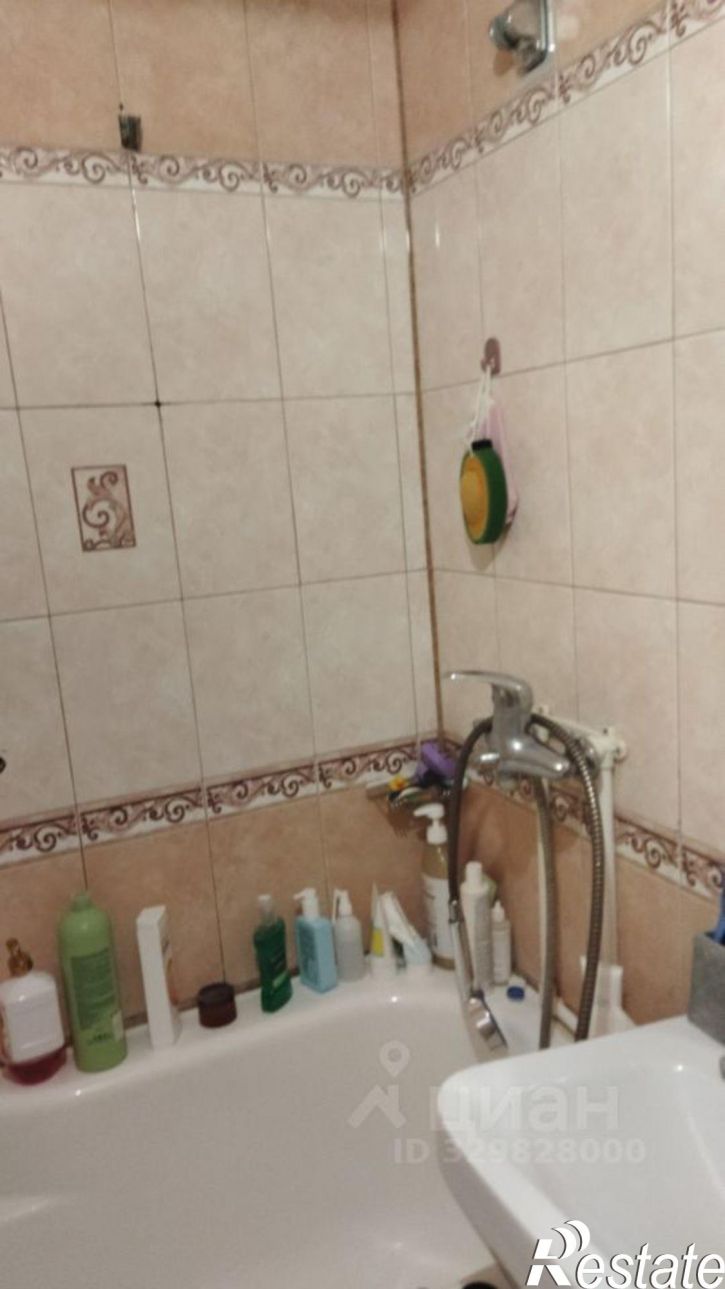 Комната ул Рихарда Зорге, 95,  д. 95