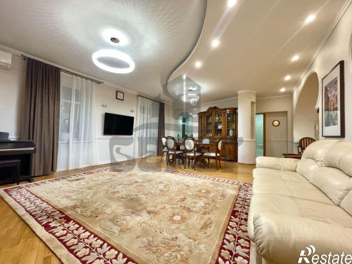 5-комн квартира улица Муштари, 30А,  д. 30А