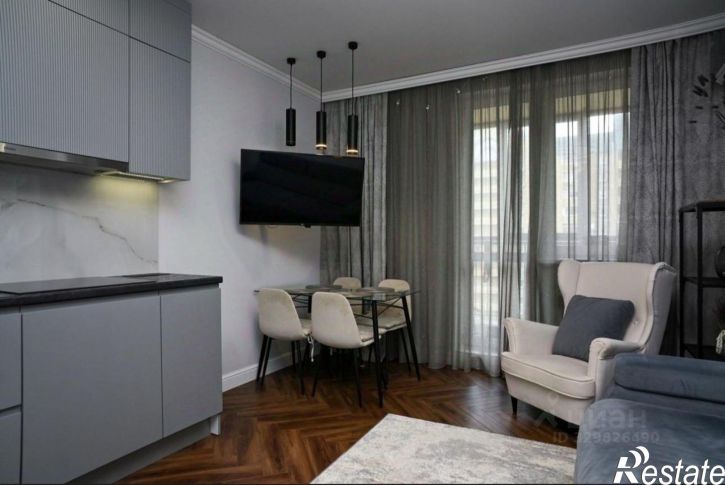 3-комн квартира ул Адоратского, 1Б,  д. 1Б