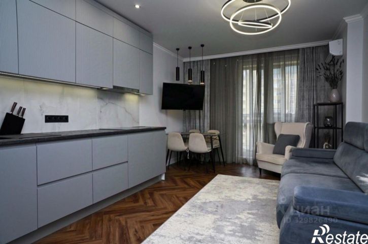 3-комн квартира ул Адоратского, 1Б,  д. 1Б