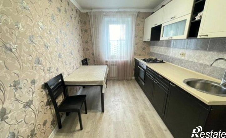 3-комн квартира улица Фатыха Амирхана, 97,  д. 97