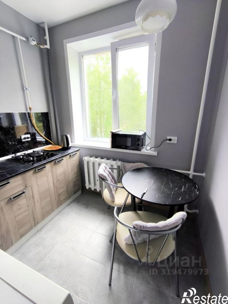 1-комн квартира улица Короленко, 103,  д. 103