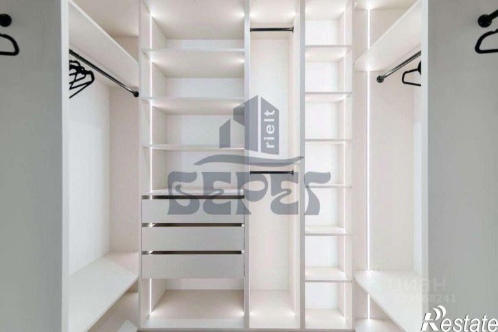 3-комн квартира Малая Красная улица, 13,  д. 13