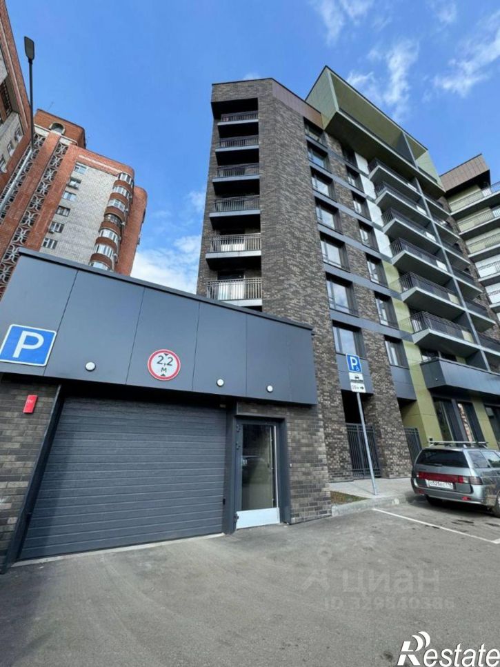 Гараж/парковка улица Хади Атласи, 30,  д. 30