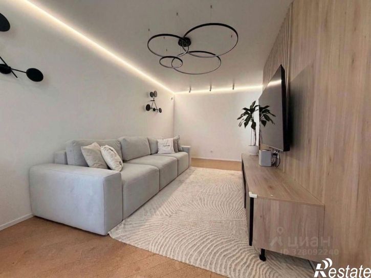 2-комн квартира проспект Ямашева, 102А,  д. 102А