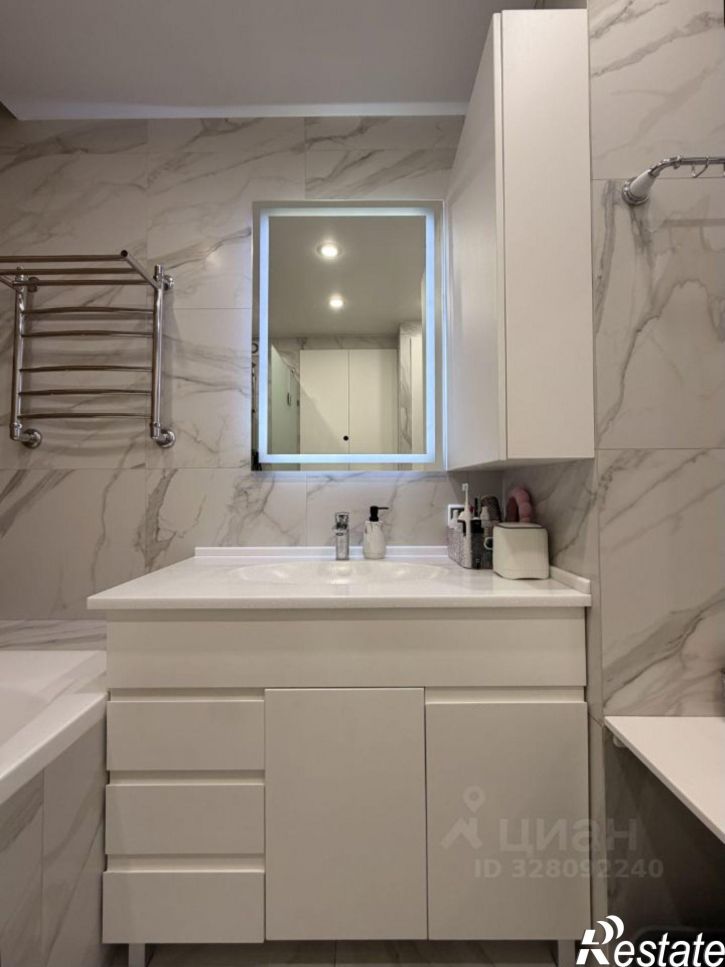 2-комн квартира проспект Ямашева, 102А,  д. 102А