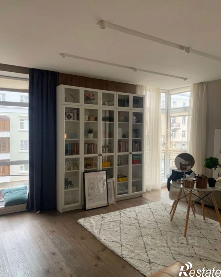 2-комн квартира улица Павлюхина, 102А,  д. 102А
