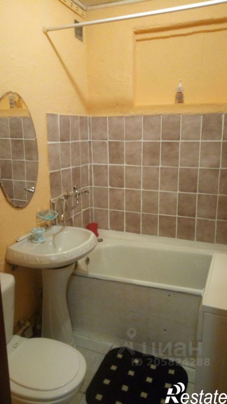 1-комн квартира улица Павлюхина, 114 к2,  д. 114 к2