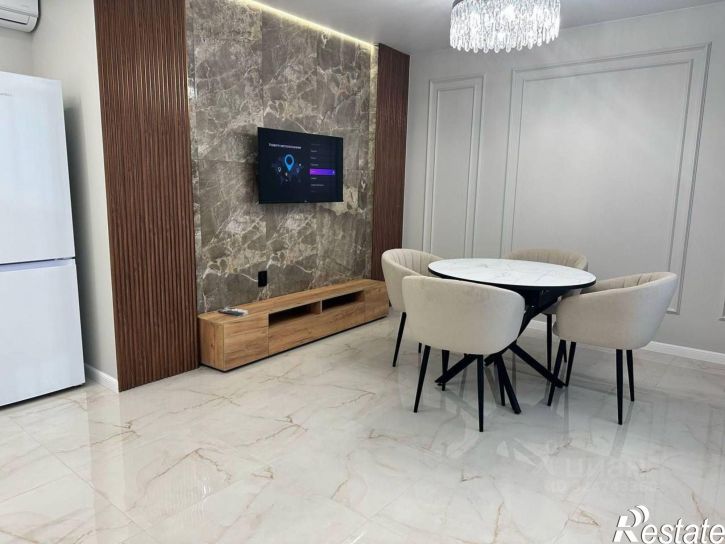 2-комн квартира ул Новаторов, 8Б,  д. 8Б