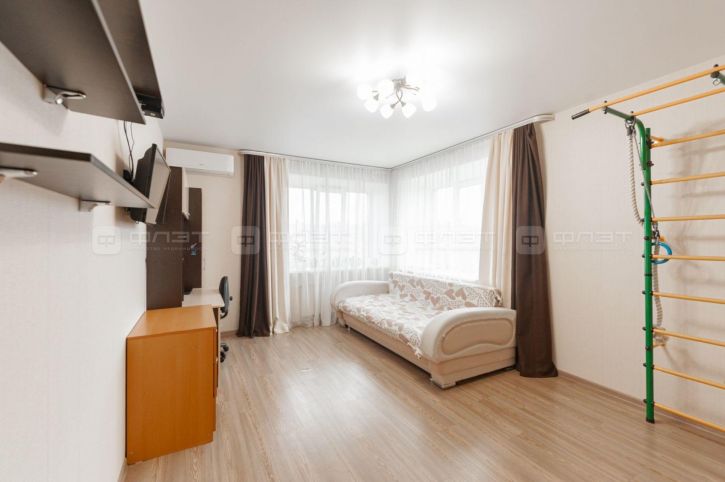 2-комн квартира ул. Рауиса Гареева, дом 94