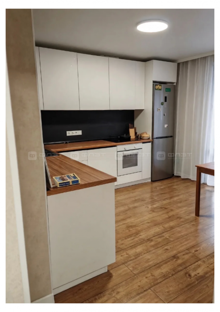 3-комн квартира ул. Александра Курынова, дом 10 к1