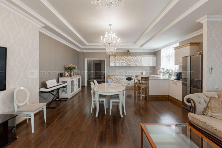3-комн квартира ул. Меридианная, дом 4