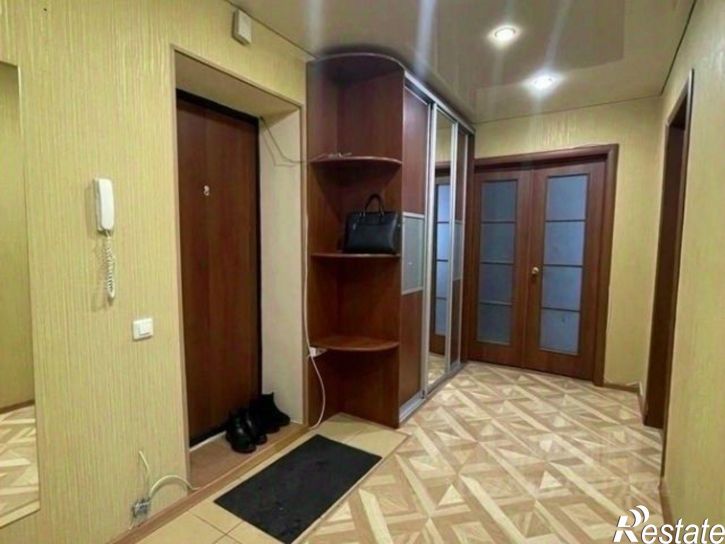 2-комн квартира улица Толбухина, 3,  д. 3