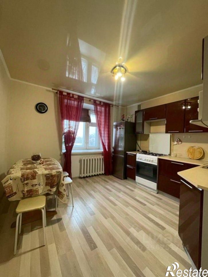 2-комн квартира улица Толбухина, 3,  д. 3