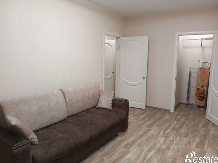 1-комн квартира улица Александра Курынова, 4,  д. 4