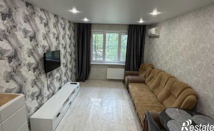 2-комн квартира ул Рихарда Зорге, 61,  д. 61