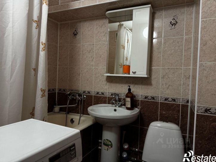 1-комн квартира улица Адоратского, 32,  д. 32