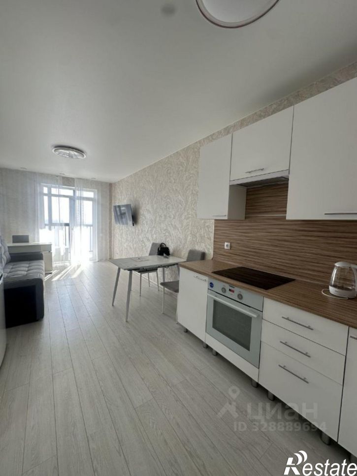 2-комн квартира улица Аделя Кутуя, 110,  д. 110