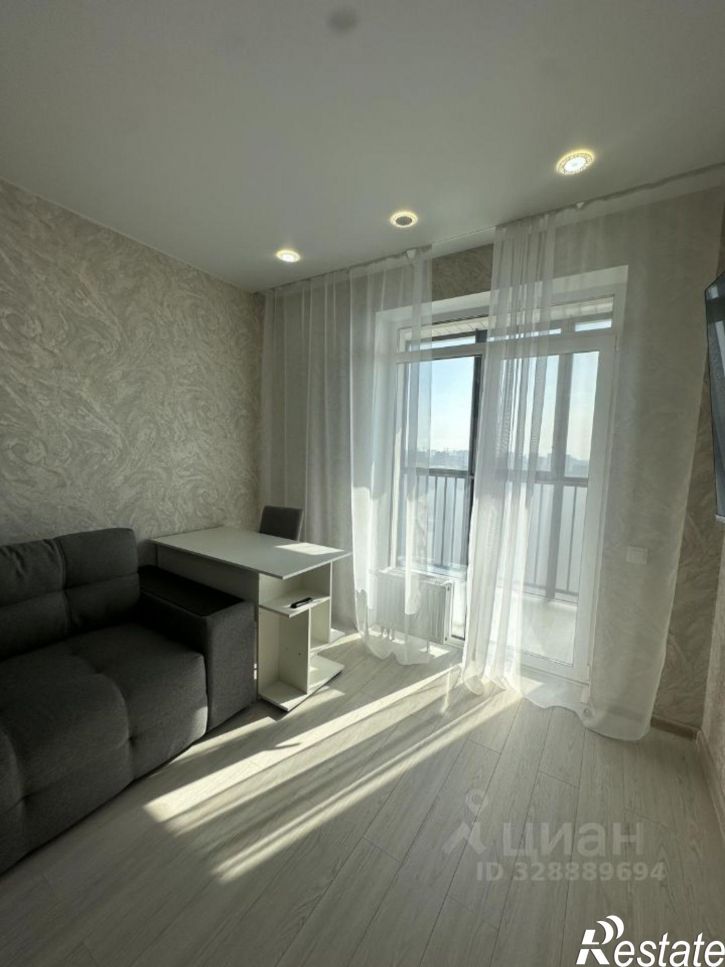 2-комн квартира улица Аделя Кутуя, 110,  д. 110