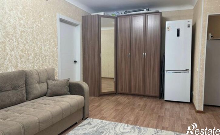 2-комн квартира Ленинградская улица, 32,  д. 32