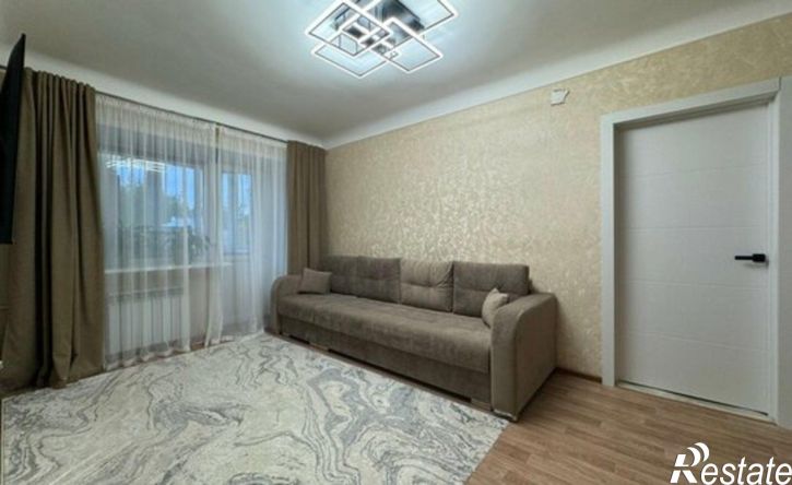 2-комн квартира Ленинградская улица, 32,  д. 32