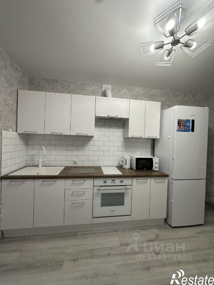 1-комн квартира ул Юлиуса Фучика, 82,  д. 82