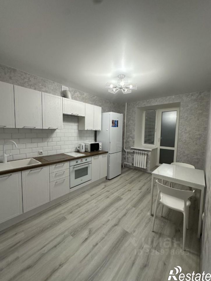 1-комн квартира ул Юлиуса Фучика, 82,  д. 82