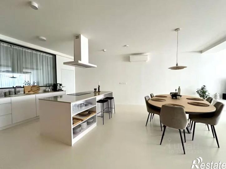 2-комн квартира пр-кт Альберта Камалеева, 1,  д. 1