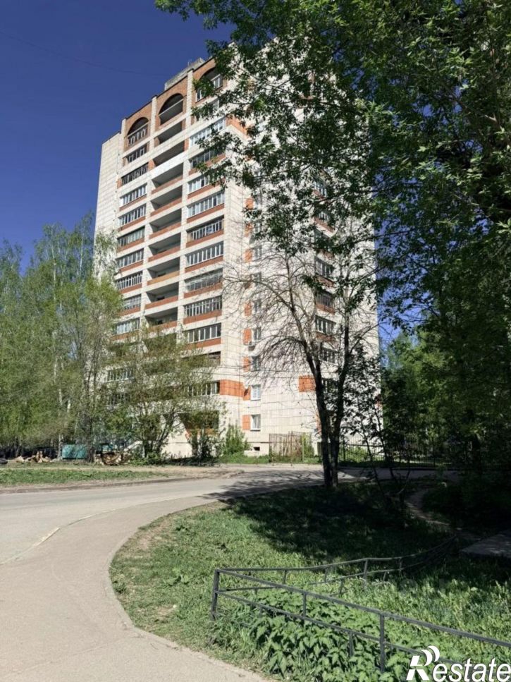 2-комн квартира ул Комиссара Габишева, 5,  д. 5