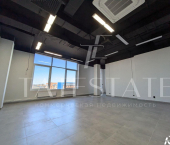 офис 335 кв м, этаж 3/7 улица Фатыха Амирхана, 40а