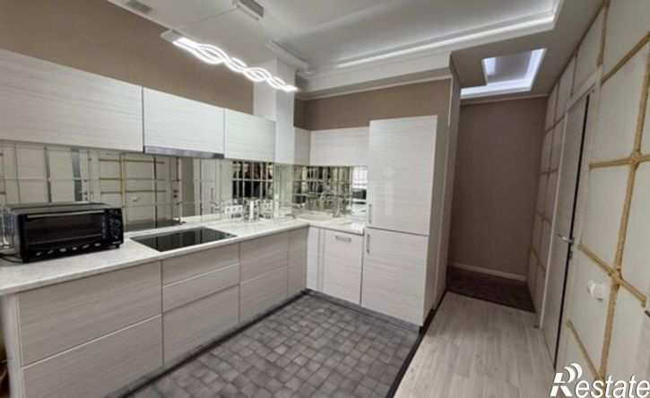 3-комн квартира проспект Альберта Камалеева, 34А,  д. 34А