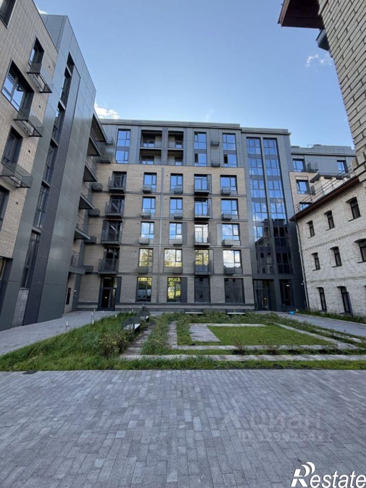 2-комн квартира ул Галиаскара Камала, 39,  д. 39