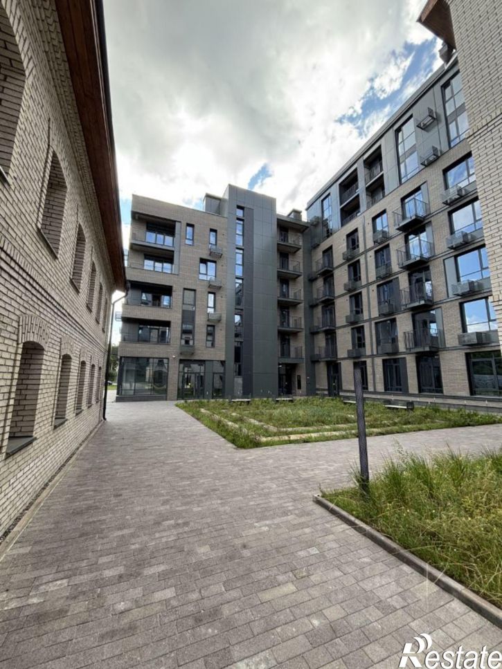 2-комн квартира ул Галиаскара Камала, 39,  д. 39