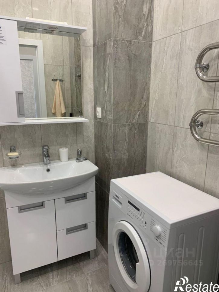 2-комн квартира Чистопольская улица, 61Б,  д. 61Б