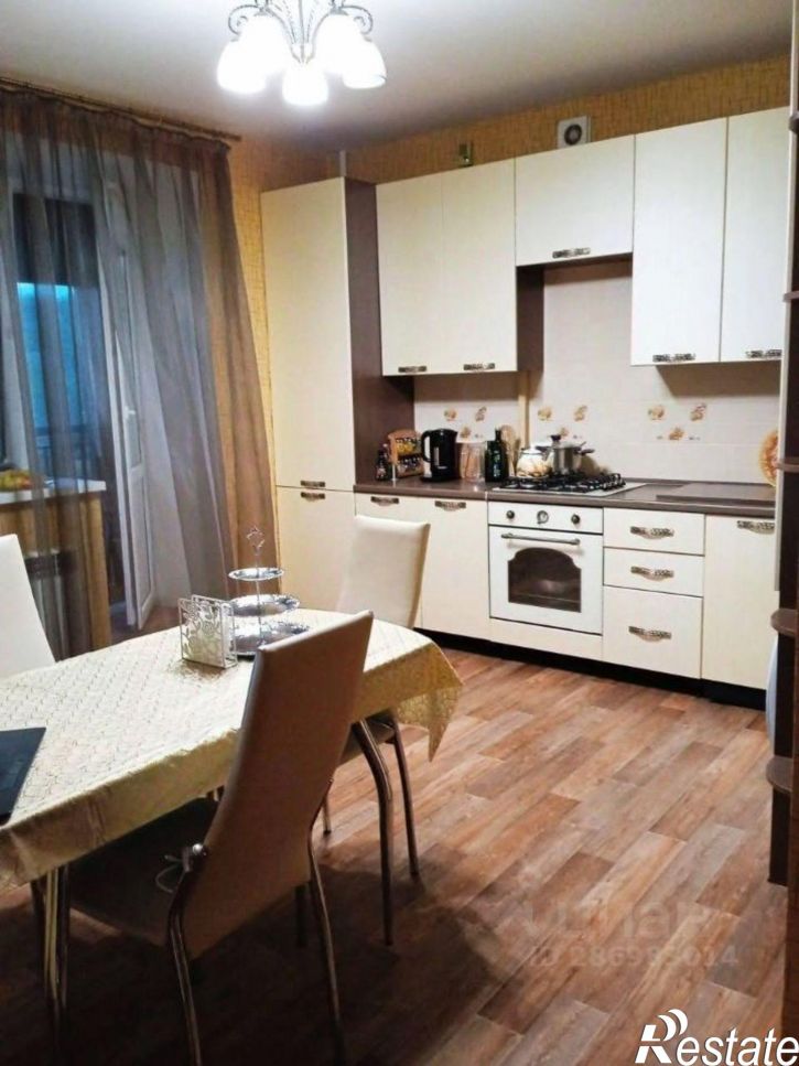 3-комн квартира ул 2-я Старо-Аракчинская, 41а,  д. 41а