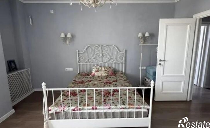 2-комн квартира улица Аделя Кутуя, 110Б,  д. 110Б