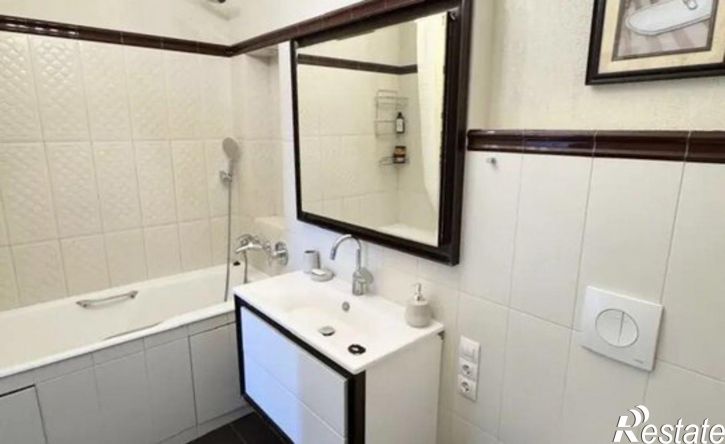 2-комн квартира улица Аделя Кутуя, 110Б,  д. 110Б