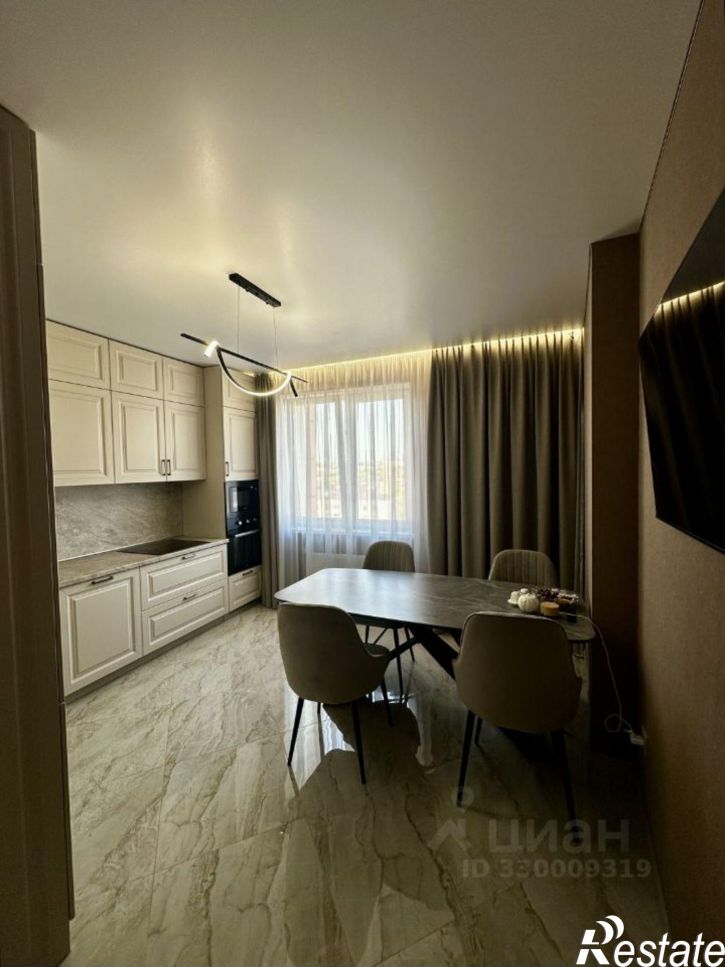 2-комн квартира улица Павлюхина, 108Б,  д. 108Б