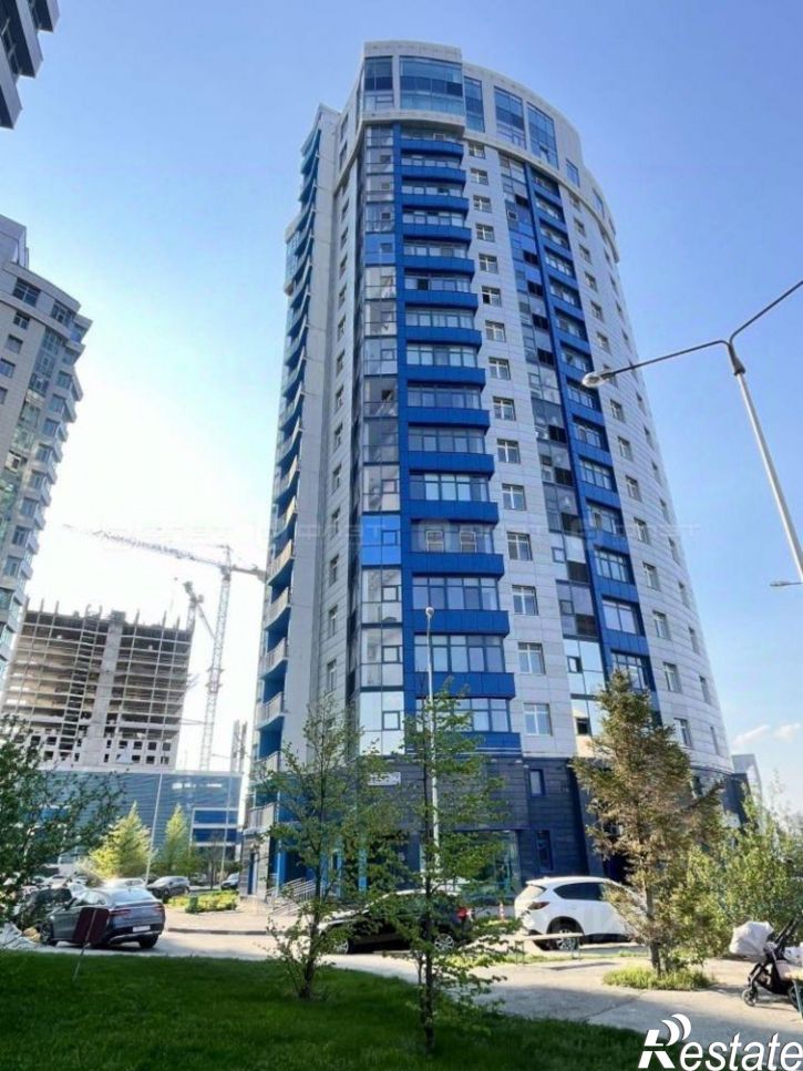 4-комн квартира Оренбургский тракт, 24А,  д. 24А