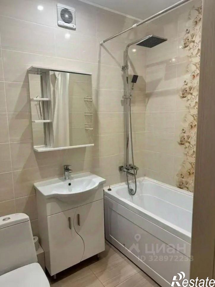 1-комн квартира улица Павлюхина, 99Б,  д. 99Б