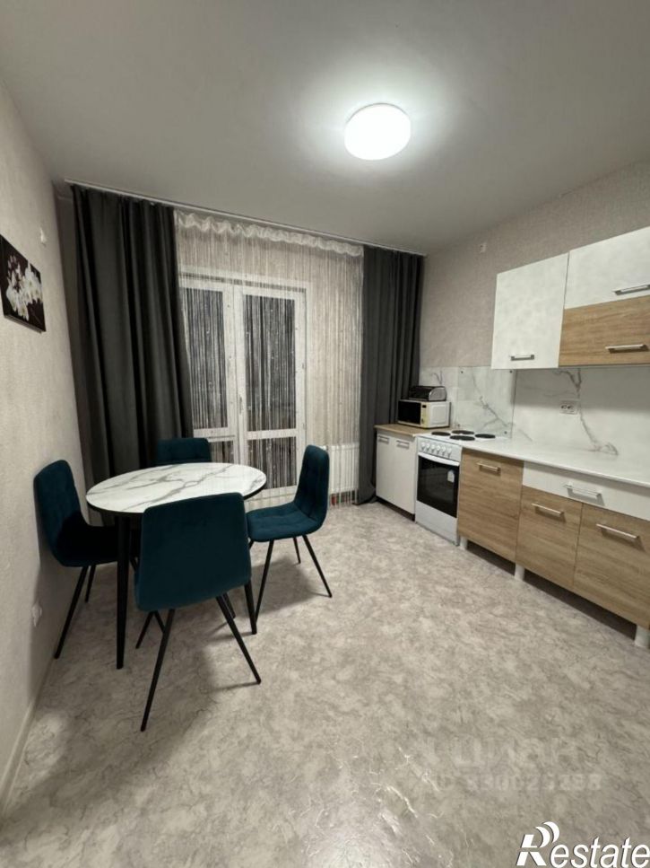 2-комн квартира улица Генерала Махмута Гареева, 5А,  д. 5А