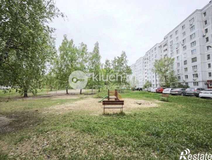3-комн квартира ул Адоратского, 36,  д. 36