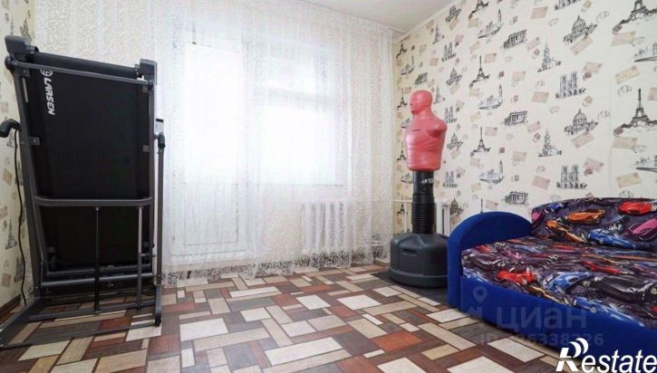 4-комн квартира проспект Победы, 140,  д. 140