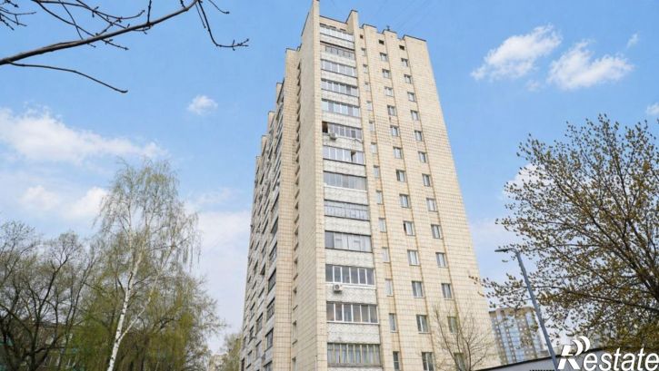 3-комн квартира ул Рихарда Зорге, 48,  д. 48
